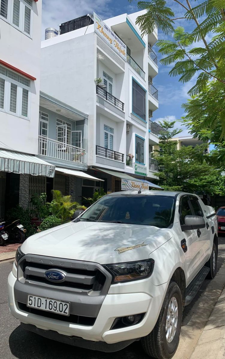 Thuê Xe Có Tài Nha Trang Giá Tốt