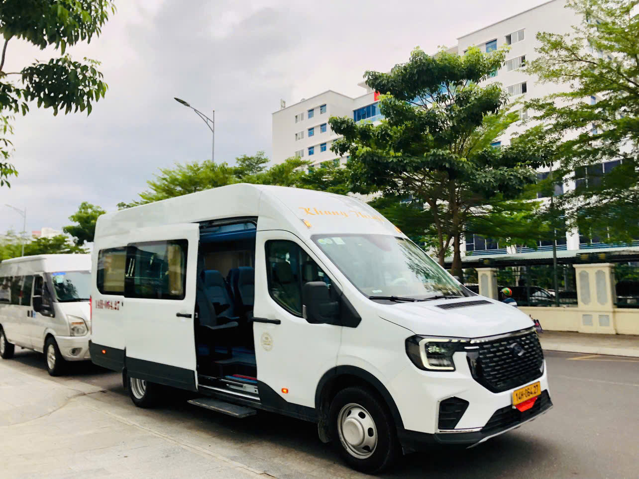 Thuê Xe Tour Nha Trang