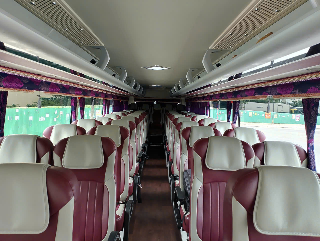 Dịch vụ thuê xe du lịch 47 chỗ ở Nha Trang