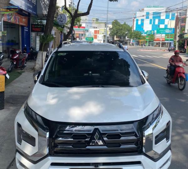 LOẠI XE TỰ LÁI 7 CHỖ